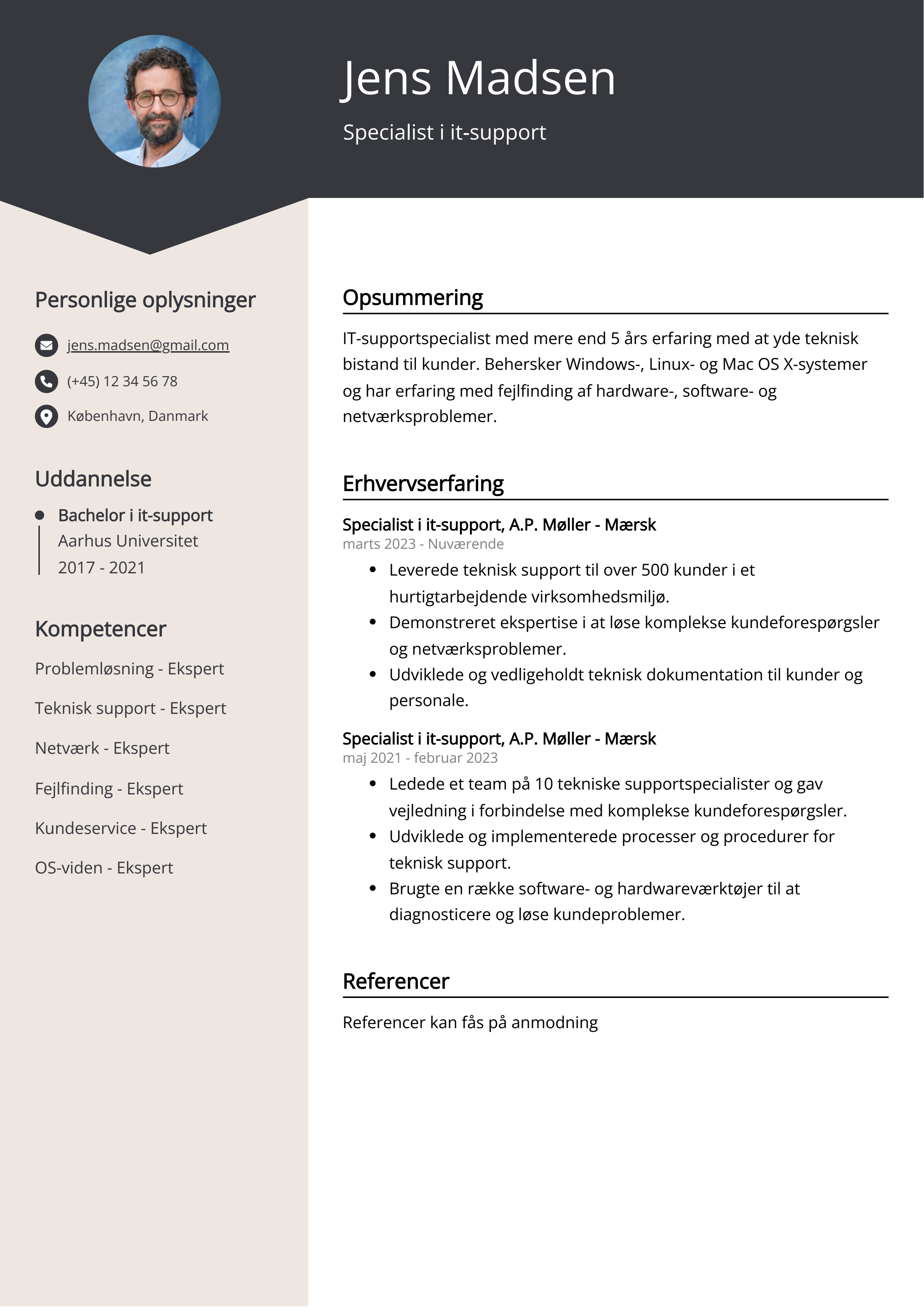 Specialist i it-support CV-eksempel